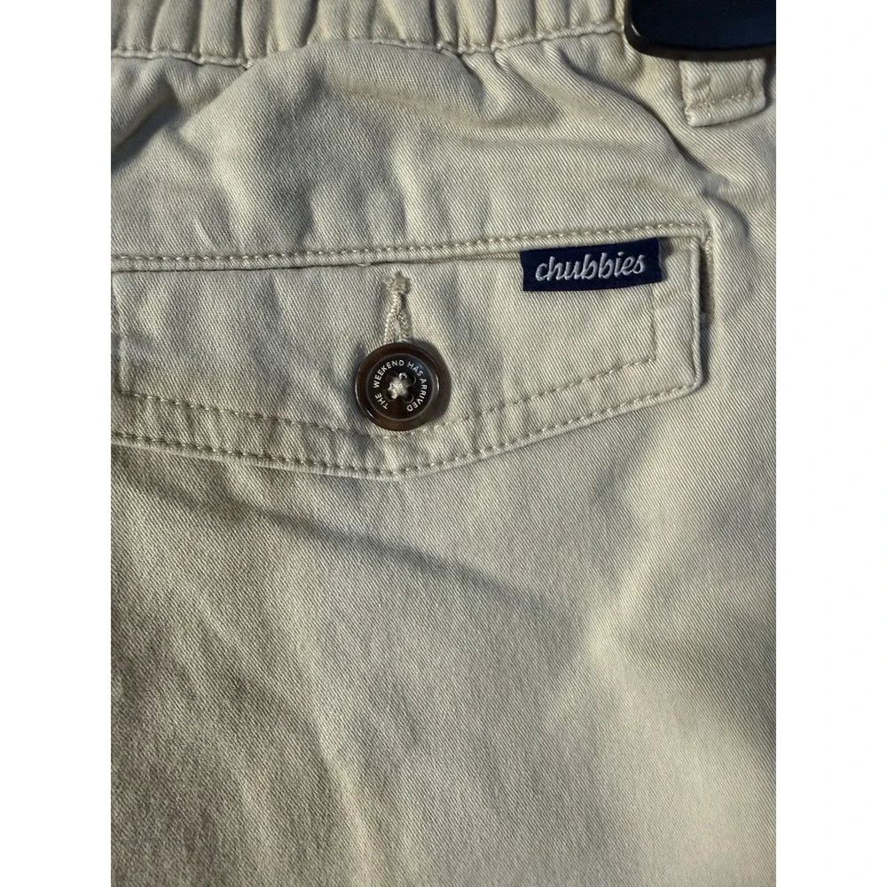 Chubbies Shorts Boys Medium  (10-12) Original Chino Beige Elastic Waist Stretch